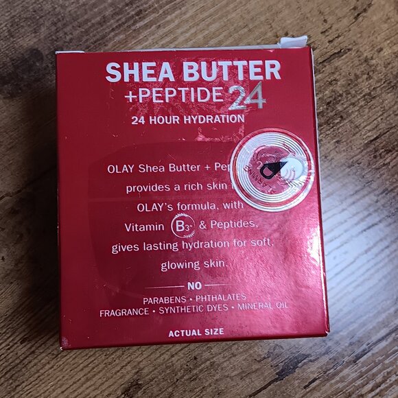 Olay Regenerist Shea Butter + Peptide 24 Rich Cream Face Moisturizer - Picture 4 of 6